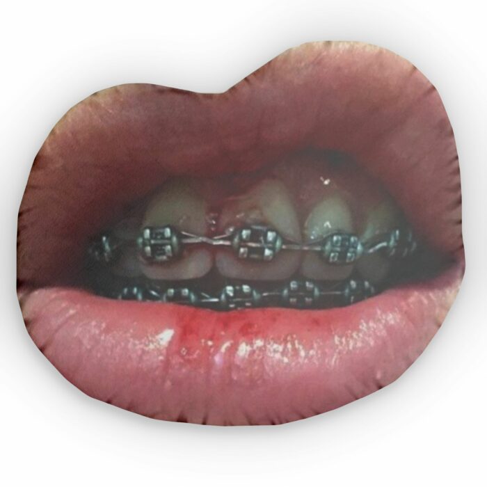 Sexy Lips Shaped Pillow - Image 2